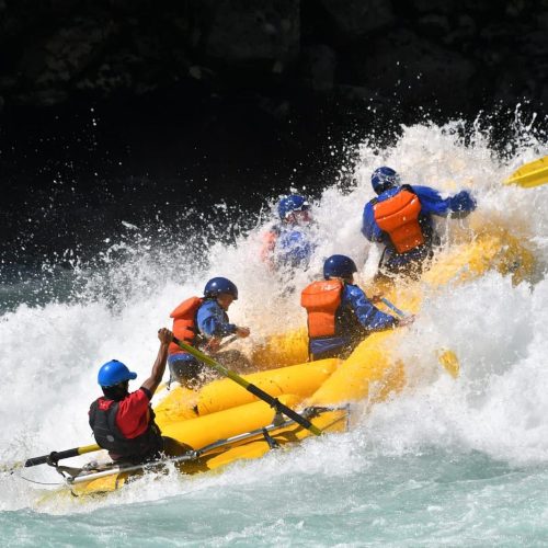 Rafting-futaleufu_Patagonia-elements_3.jpg